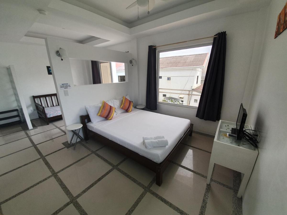 Clubboracay Apartelle Balabag  Exterior photo